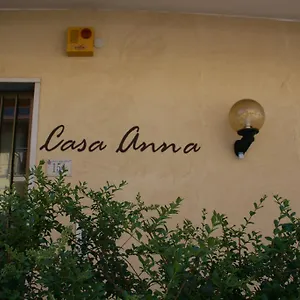 https://casa-anna-caprino-veronese.hotelinveneto.com